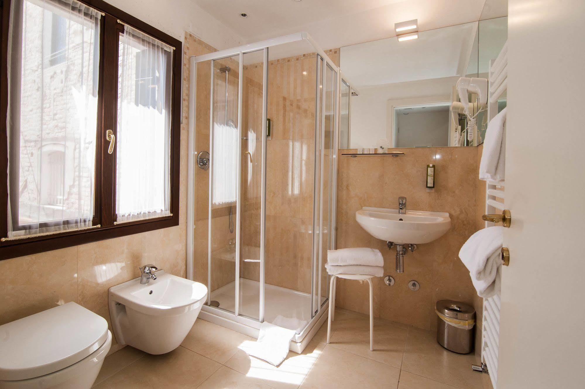 Hotel Leone Venecia
