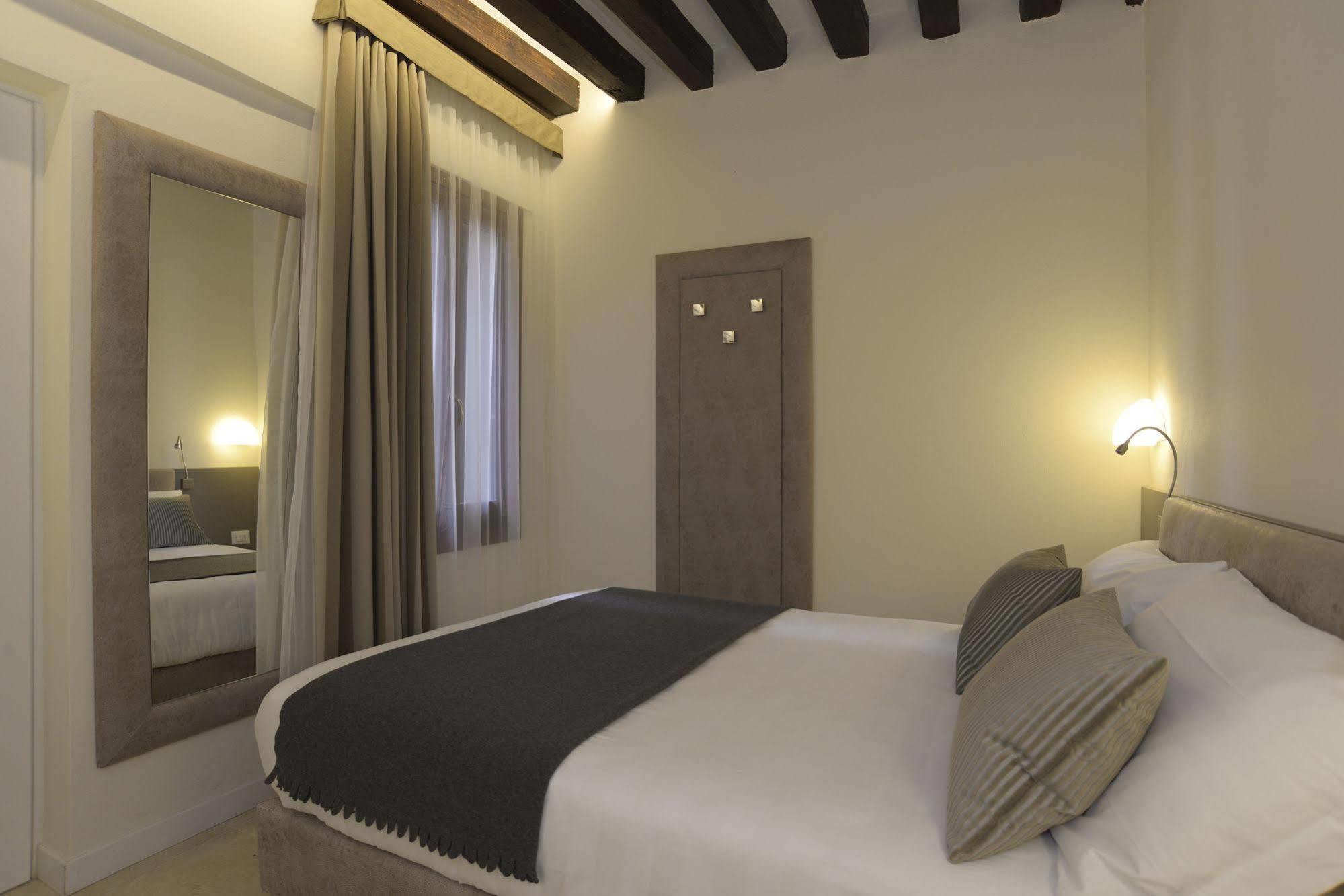 Leone Hotel Venecia